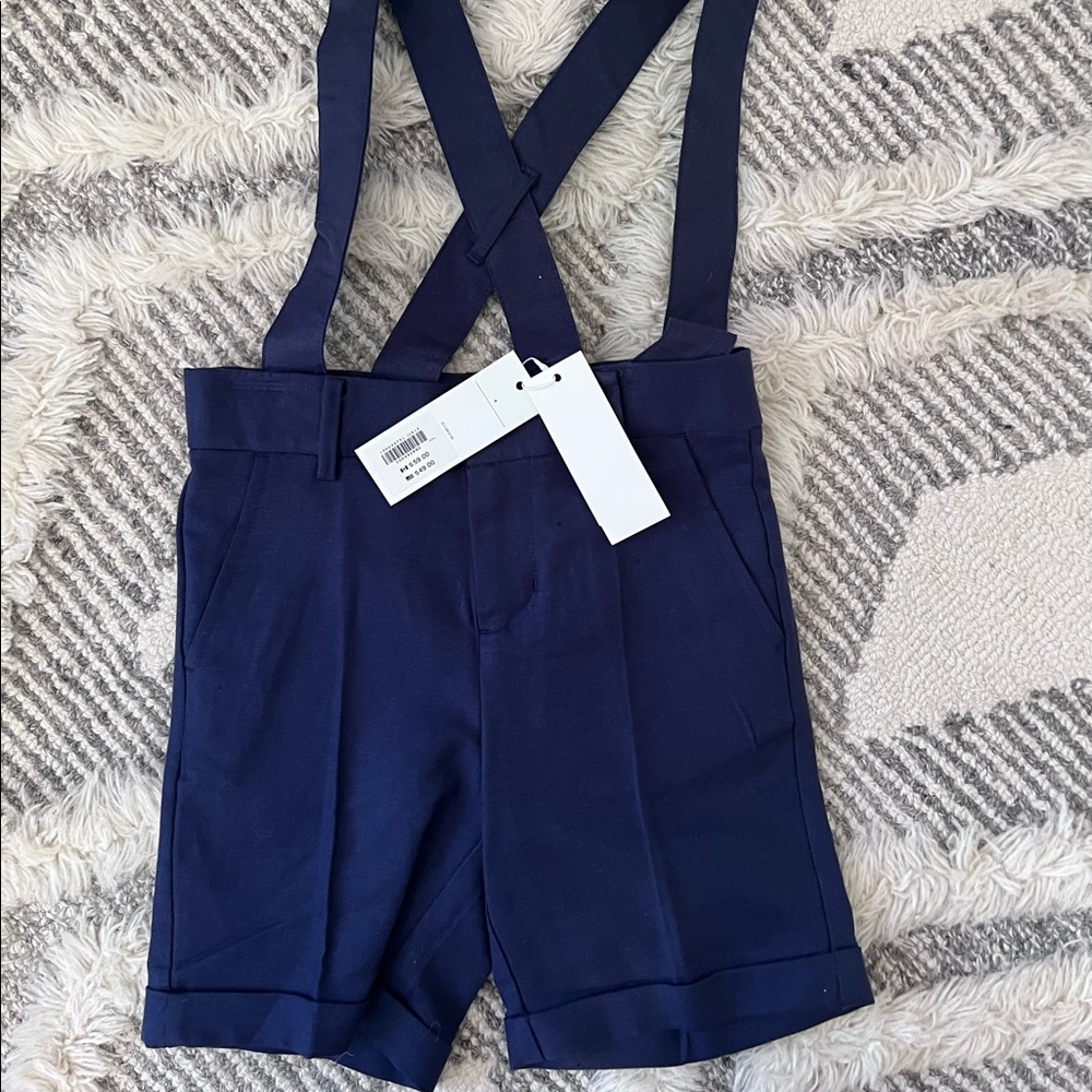 NWT Janie and Jack boys shorts with suspenders. Size 4